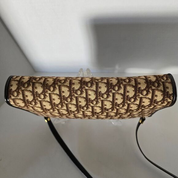 Authentic Christian Dior Trotter Brown Canvas Shoulder Bag - Picture 7 of 10